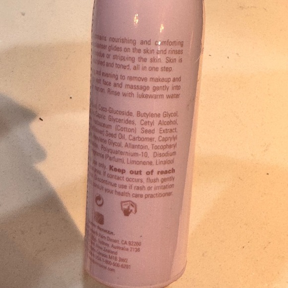 New Sheer Cover Conditioning Cleanser 4 fl oz 120 ml Gentle Face Hydrating Wash - Picture 3 of 8